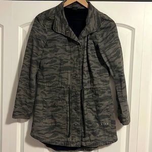 So cute! Oakley lined, drawstring jacket. XS